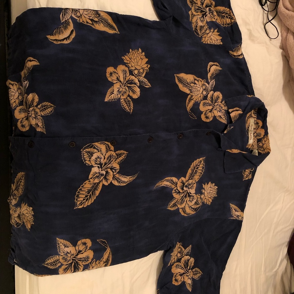 Tommy Bahama shirt